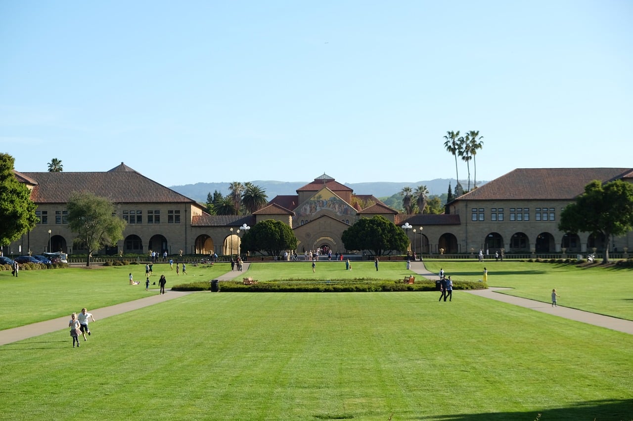 estudar na california moeda da Califórnia