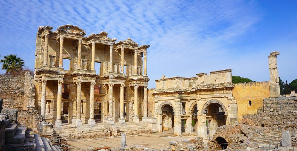 Ruínas do sítio arqueológico de Éfeso