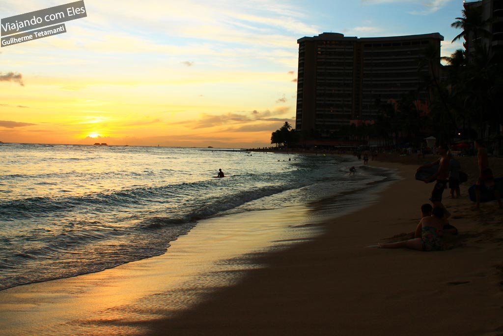 Pôr do sol em Waikiki