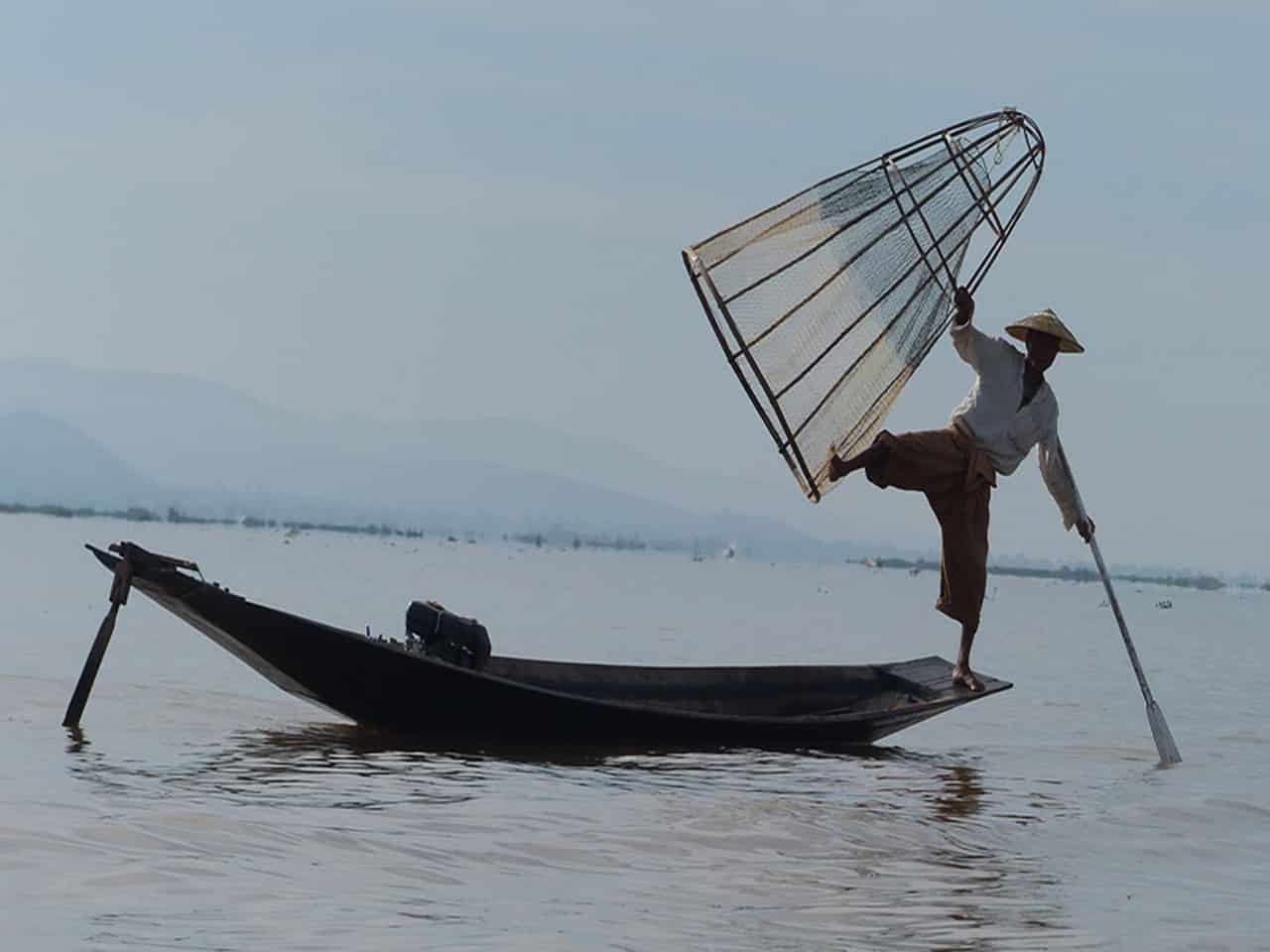 Quais são os dois países mais importantes do sudeste asiático? Quais são as características do sudeste asiático?