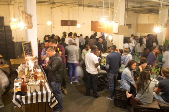 Night market em Maboneng.