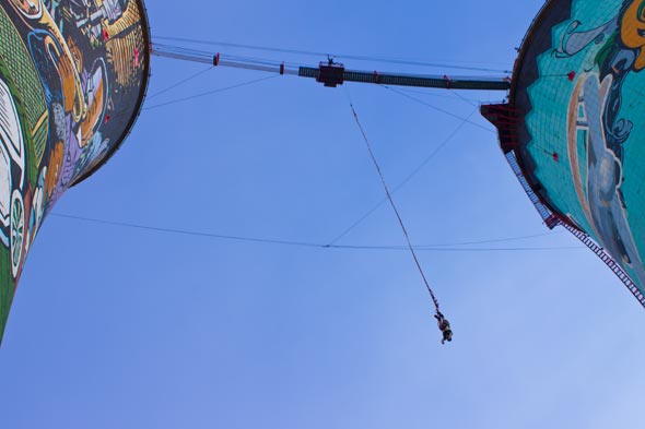 Bungy jump no Soweto.