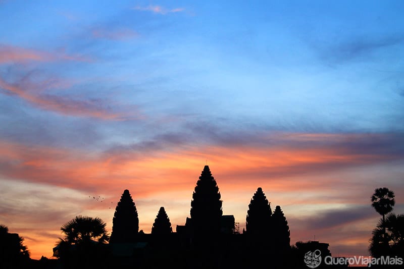 Turismo em Angkor Wat no Camboja