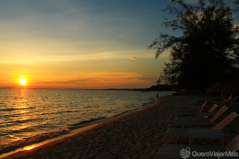 Turismo nas praias do Camboja