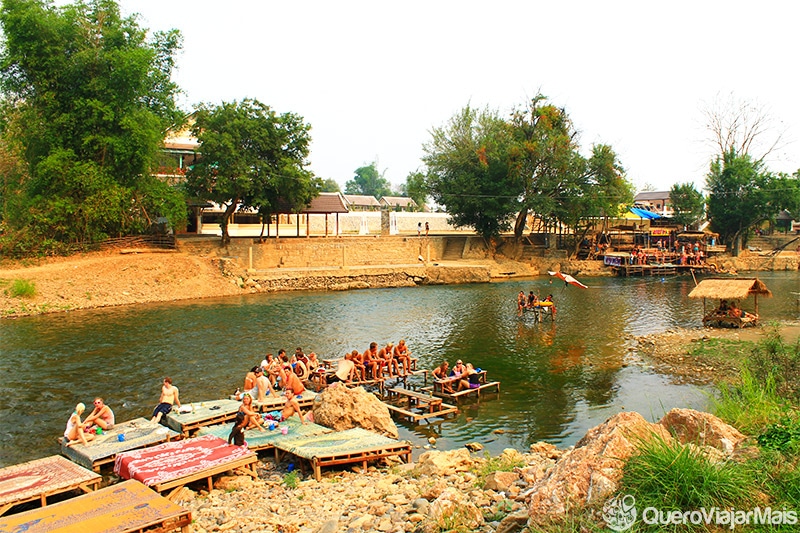 Turismo em Vang Vieng / Laos