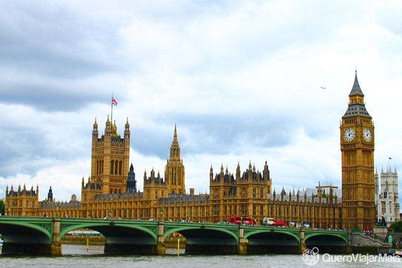 O Palácio de Westminster, uma das atrações de Londres