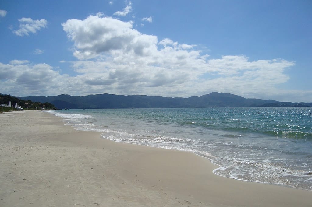 Praia de Bombinhas SC praia de bombinhas fotos