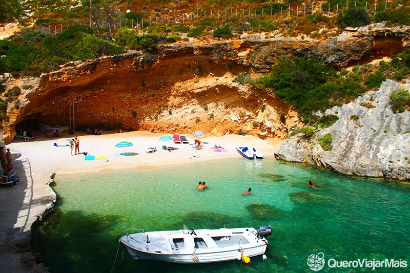 Porto Vromi, em Zakynthos Praia de Porto Vromi