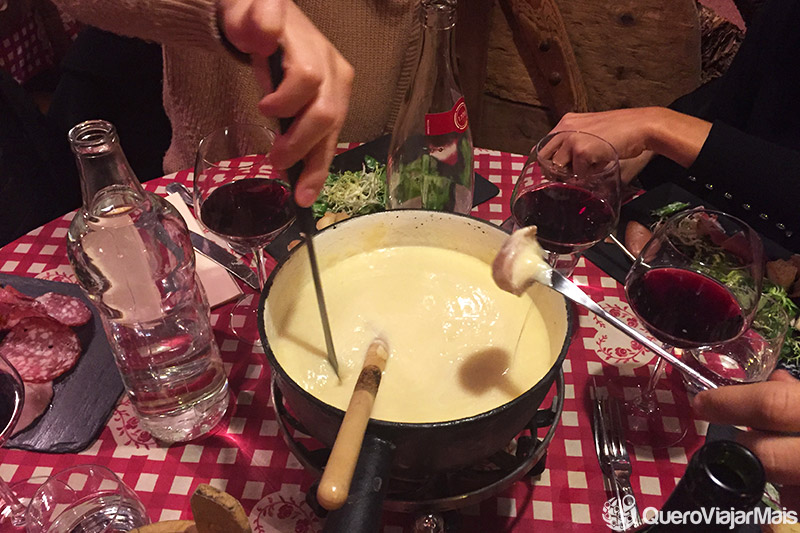 Comida boa e barata em Annexy