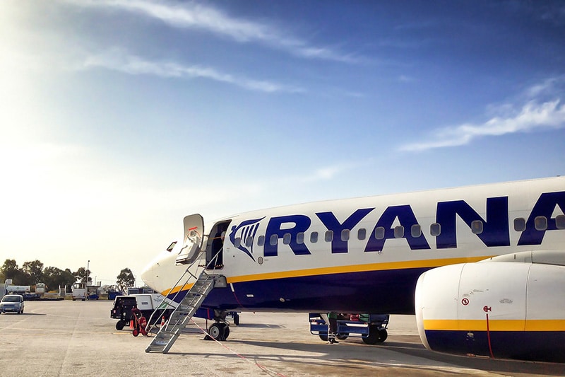 Como é voar pela Ryanair Como é voar pela Ryanair