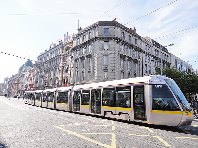 Como funciona o Luas em Dublin