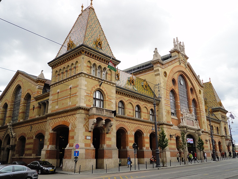 o que fazer em Budapeste pontos turísticos de Budapeste mercado central