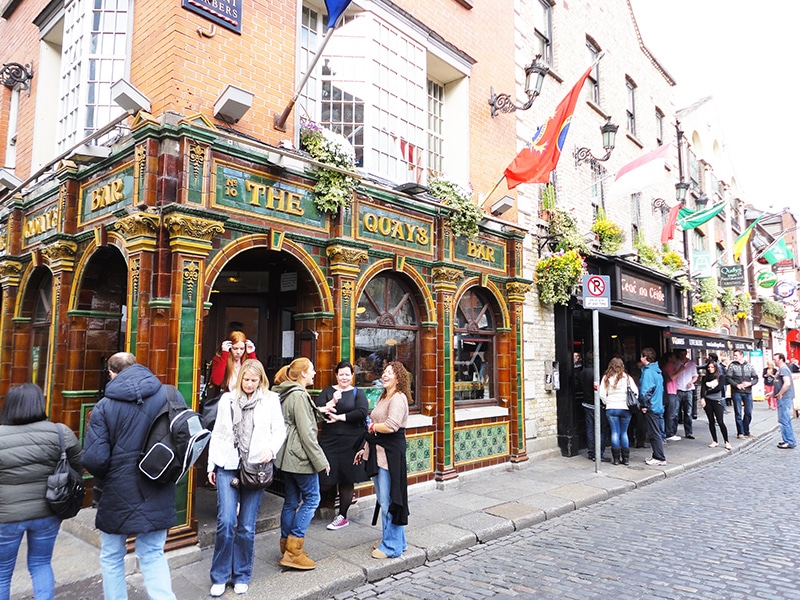 Melhores pubs da Irlanda: pub crawl em Dublin