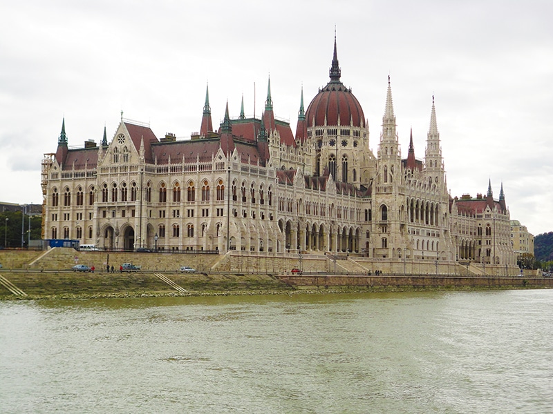pontos turísticos de Budapeste parlamento