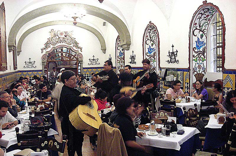 Restaurantes de comidas típicas do México Restaurantes de comida tradicional mexicana