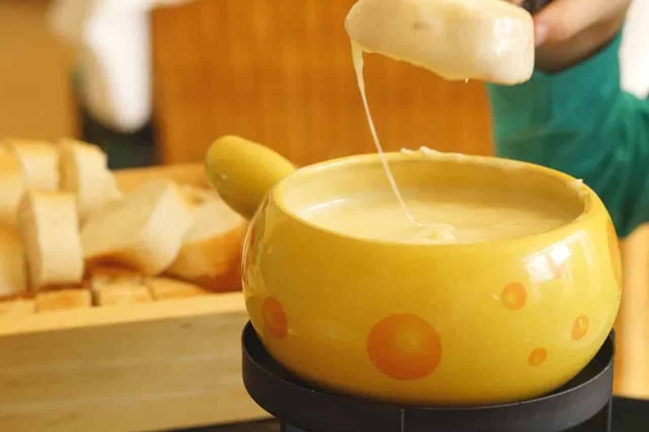 O que comer em Gramado e Canela Onde comer fondue em Gramado?