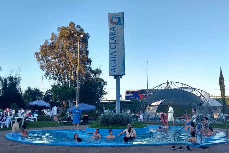 Parque de águas termais no Uruguai