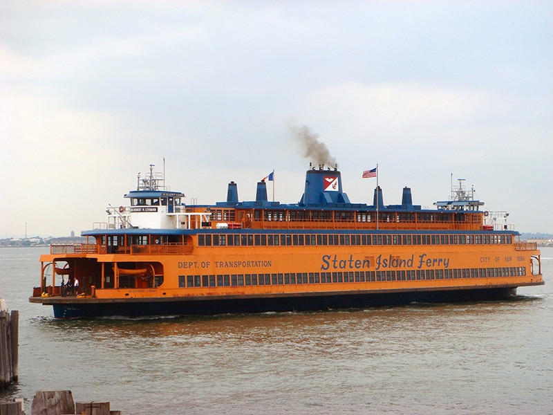 Como funciona o ferry em Nova York