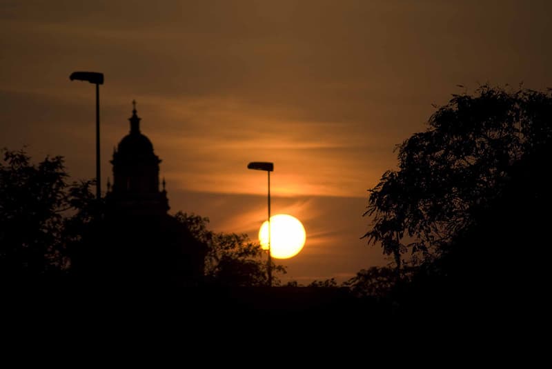 Temperatura no verão em Sevilha chega a 40 graus