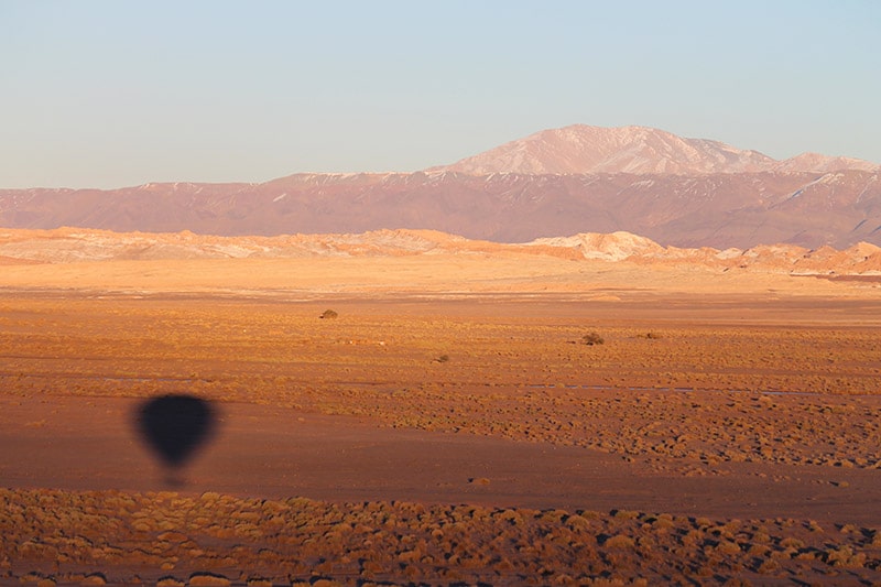 Vale a pena voar de balão no Atacama