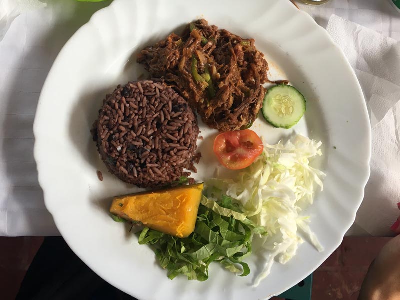 Comida típica cubana