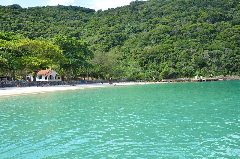 Informações sobre a Praia do Forno O que fazer na Praia do Forno