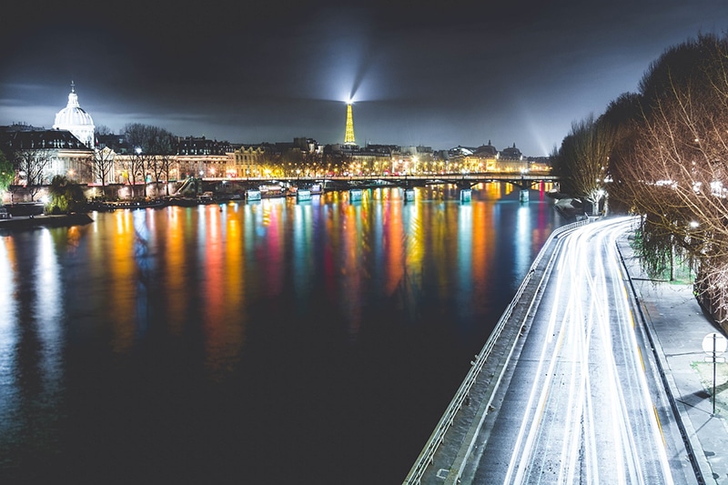 Vida noturna em Paris Onde ficam as melhores baladas de Paris?