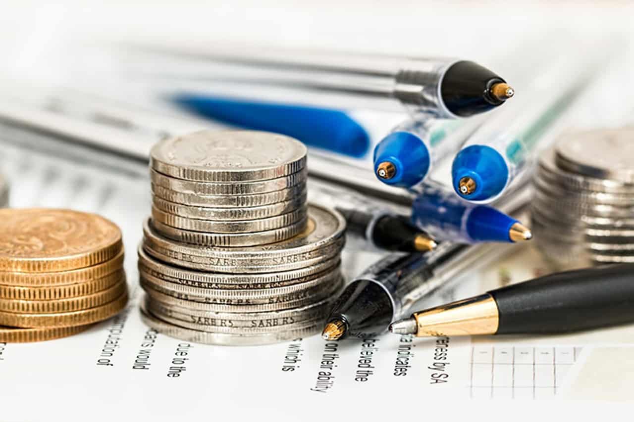 Quem tem direito de viajar sem pagar É possível viajar de graça?