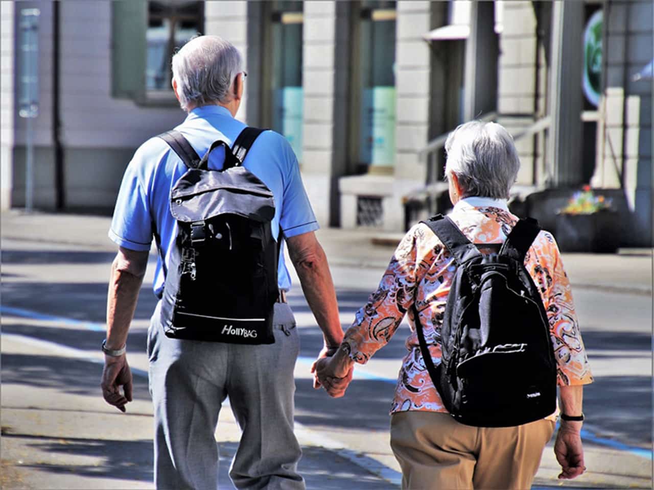 Como conseguir passagem de graça Passagem de graça para idosos