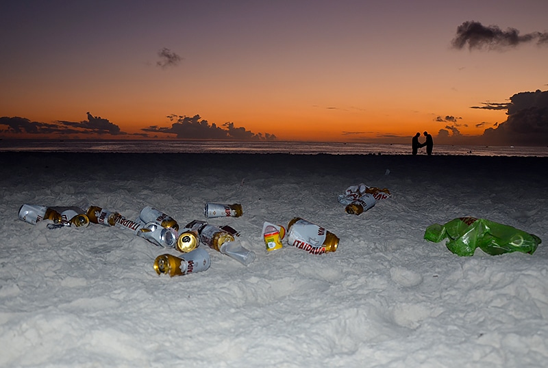 Onde assistir o pôr do sol em Arraial do Cabo Como é a Praia Grande no Arraial do Cabo