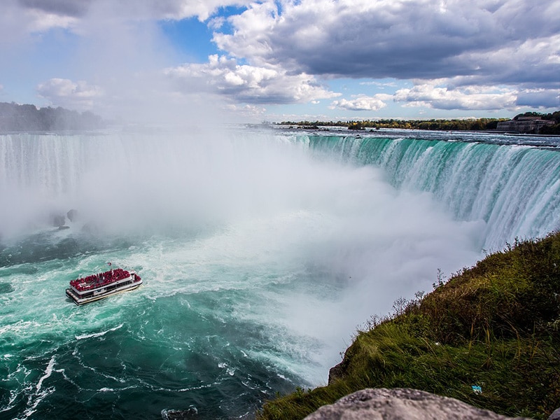 Promoção de passagem aérea para o Canadá