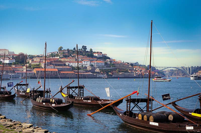 Visitar as Caves de vinho do Porto