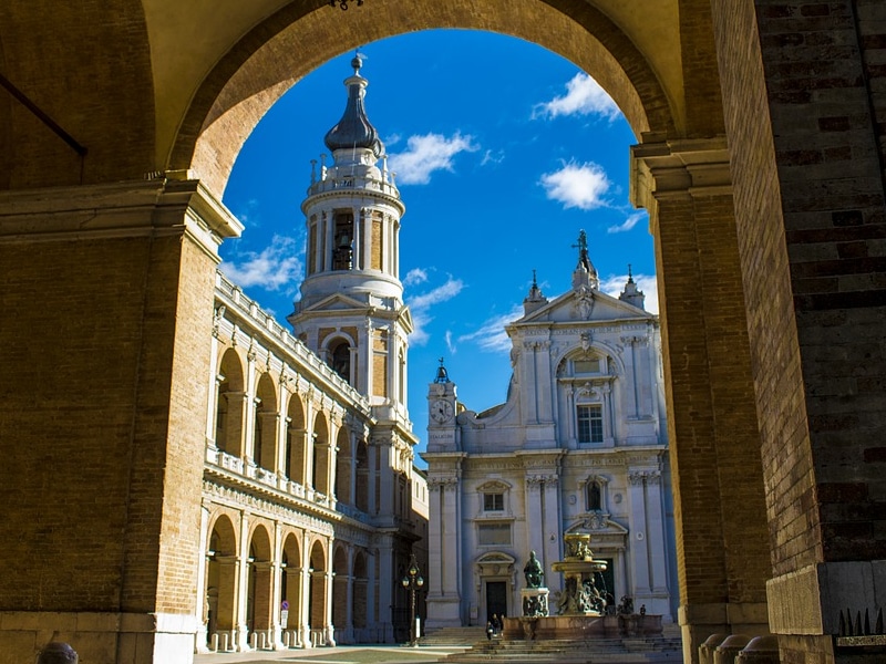 Pontos turísticos religiosos da Itália