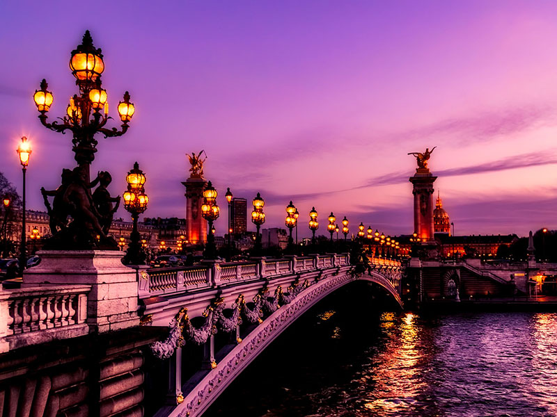 O que fazer a noite em Paris em outubro? Paris em outubro