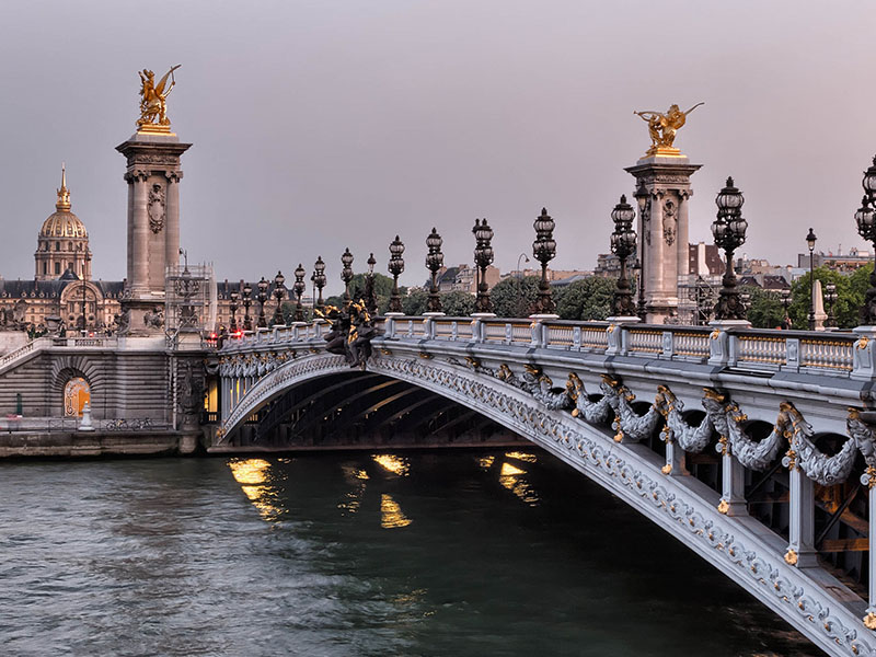 Temperatura em Paris no mês de agosto