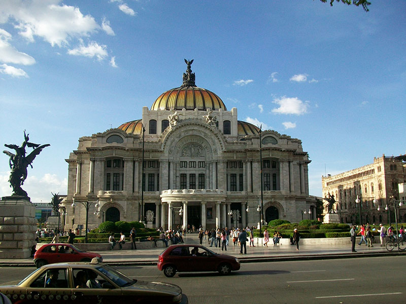 Melhores cidades para trabalhar no México? Emprego para brasileiros no México