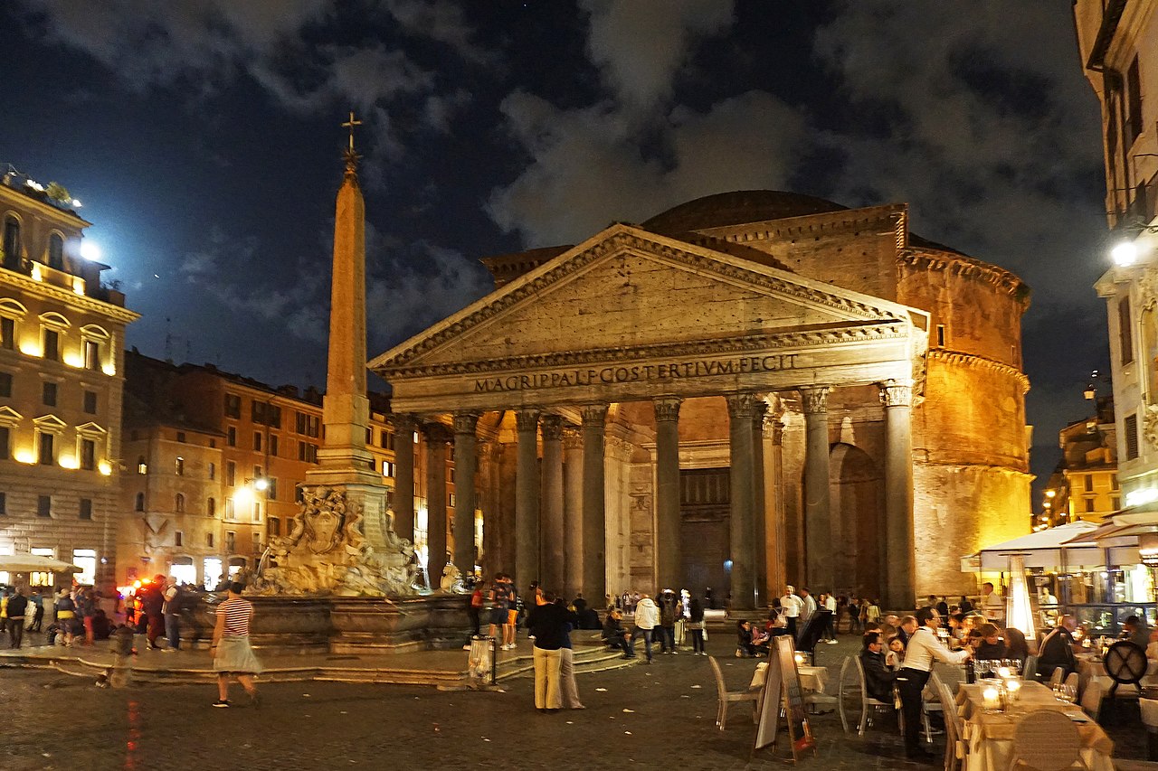 o que fazer a noite em roma