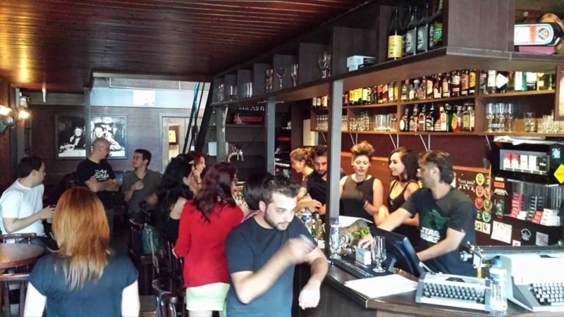 Bar diferente em Porto Alegre Bar descontraído em Porto Alegre