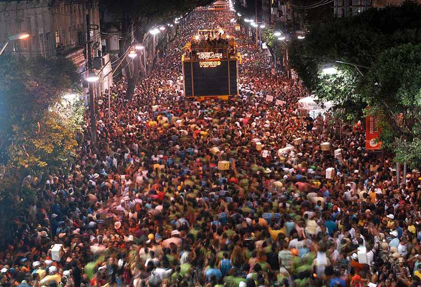 bloco da camisinha campo grande