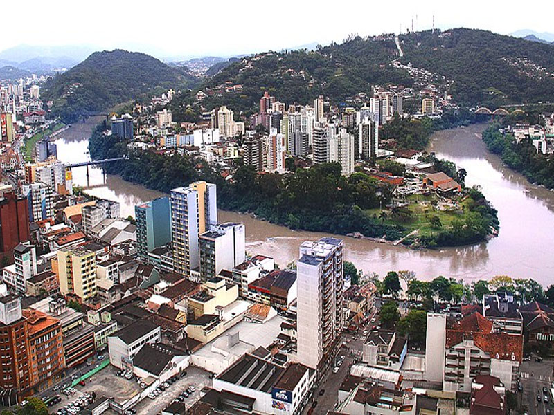 Como sair do aeroporto de Blumenau? Dicas para viajar