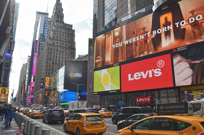 Onde fica a Times Square?