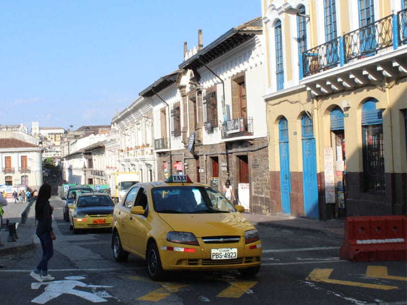 Como usar táxi em Quito