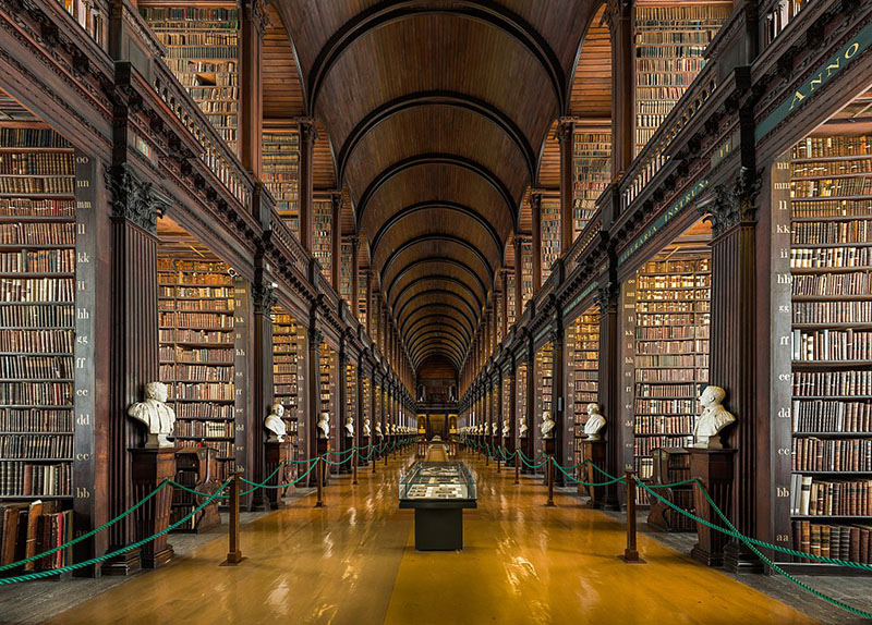 Bibliotecas na Europa Bibliotecas abertas ao público