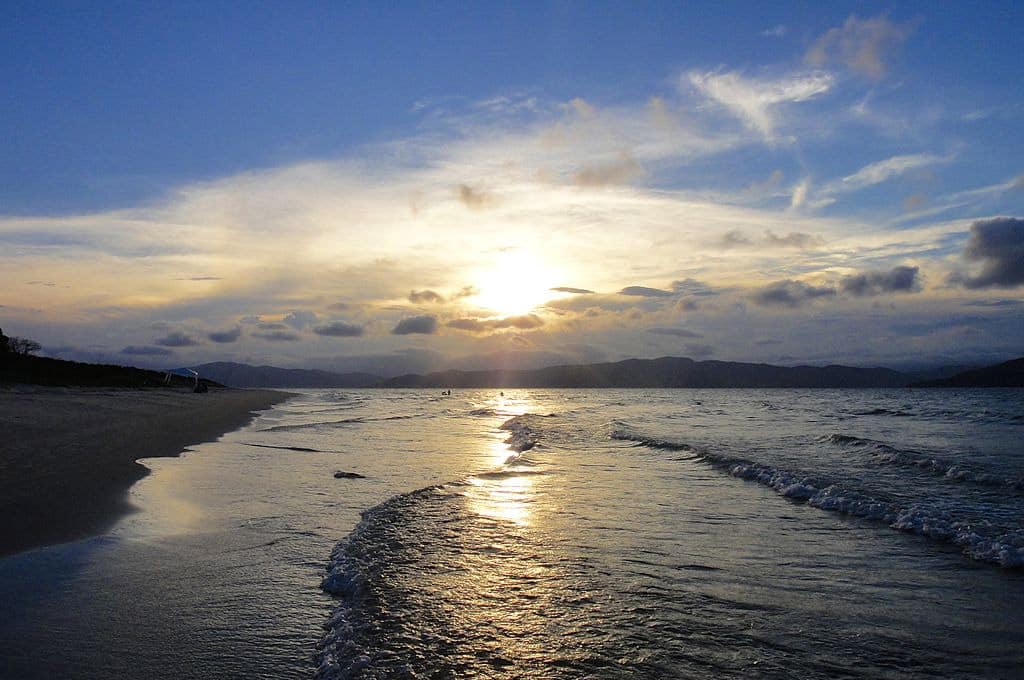 Hospedagem na Praia da Daniela Florianópolis