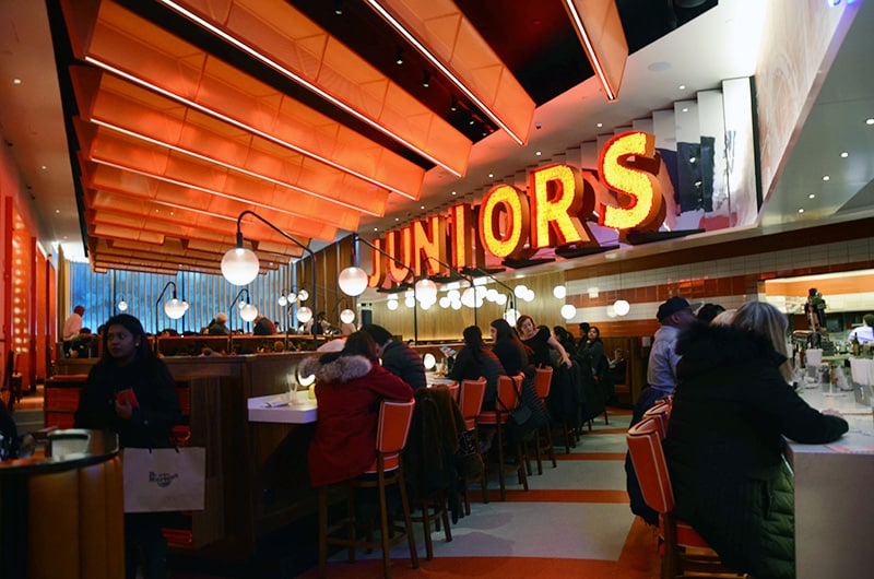 Onde comer cheesecake na Times Square? 