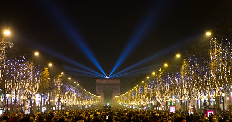 Ano Novo na Champs Elysees Paris 