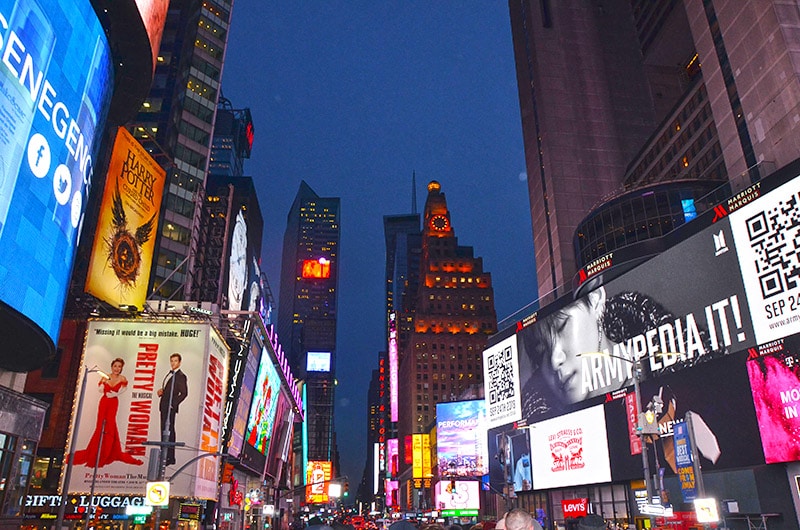 Roteiro na Times Square Lugares imperdíveis em NY