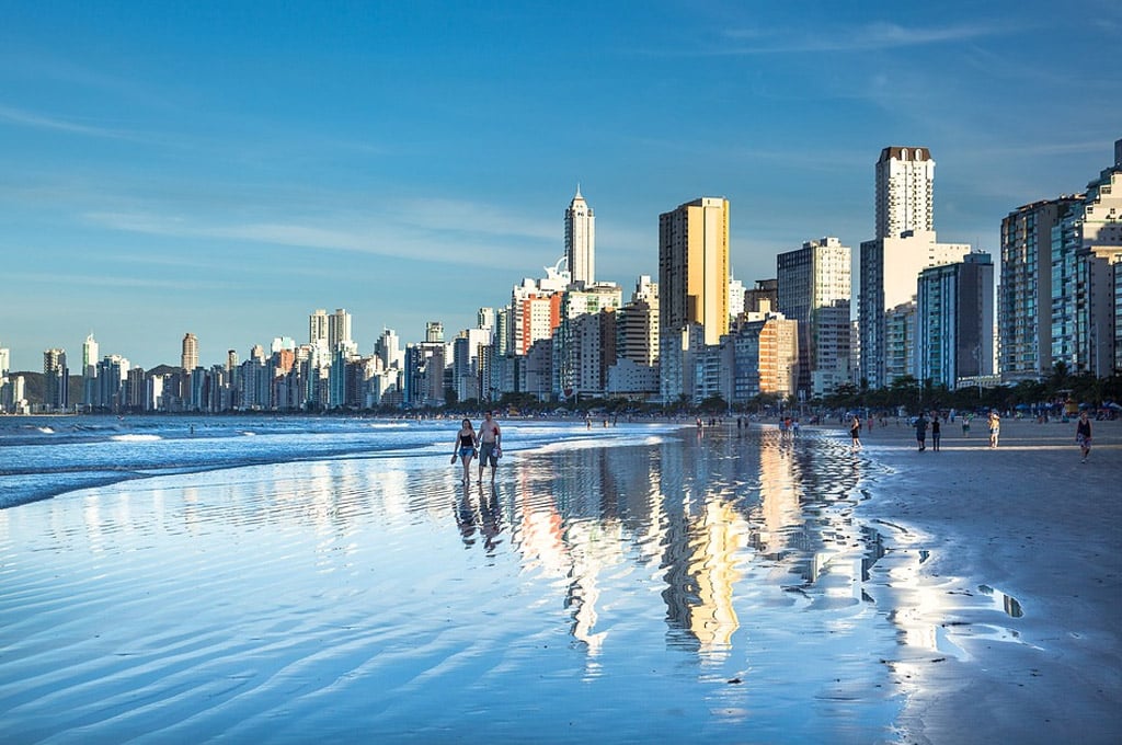 distancia de Florianópolis a balneario camboriu