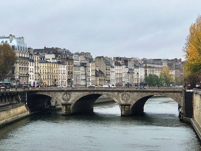 Paris com a família