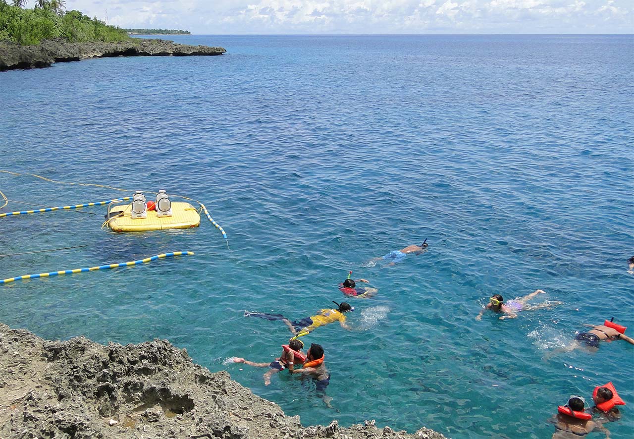 Praia em San Andrés 